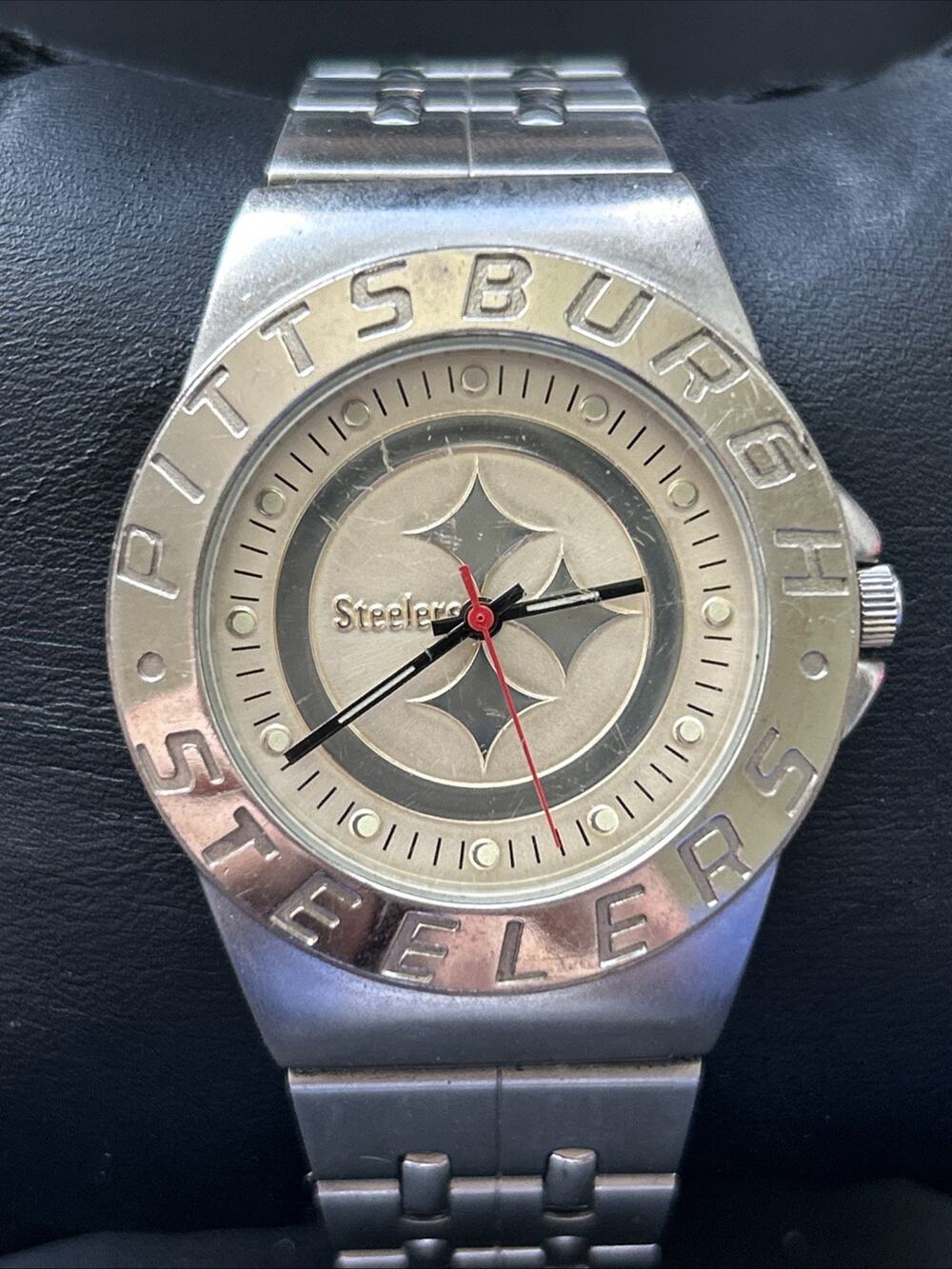 Pittsburgh Steelers Silver Tone Men’s Quartz Watch